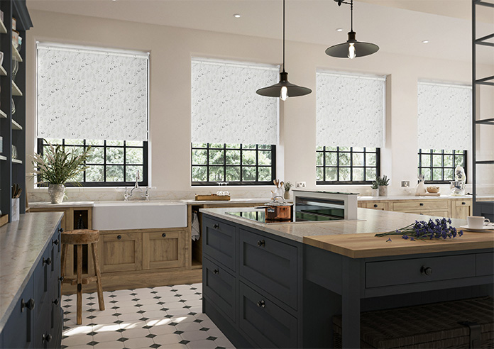 Woodland Phlox, Snow - Twist&Fit Roller Blind - Image 7